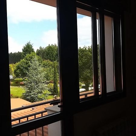 Hostal Restaurante O'Cadaval Frades Szoba fotó